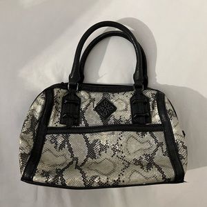 Simply Vera Vera Wang Purse